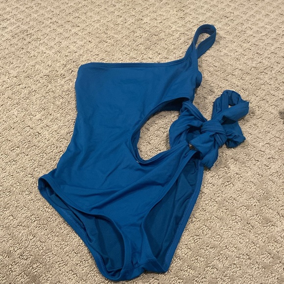 vince camuto bathing suit, blue, size 6 - Picture 2 of 2